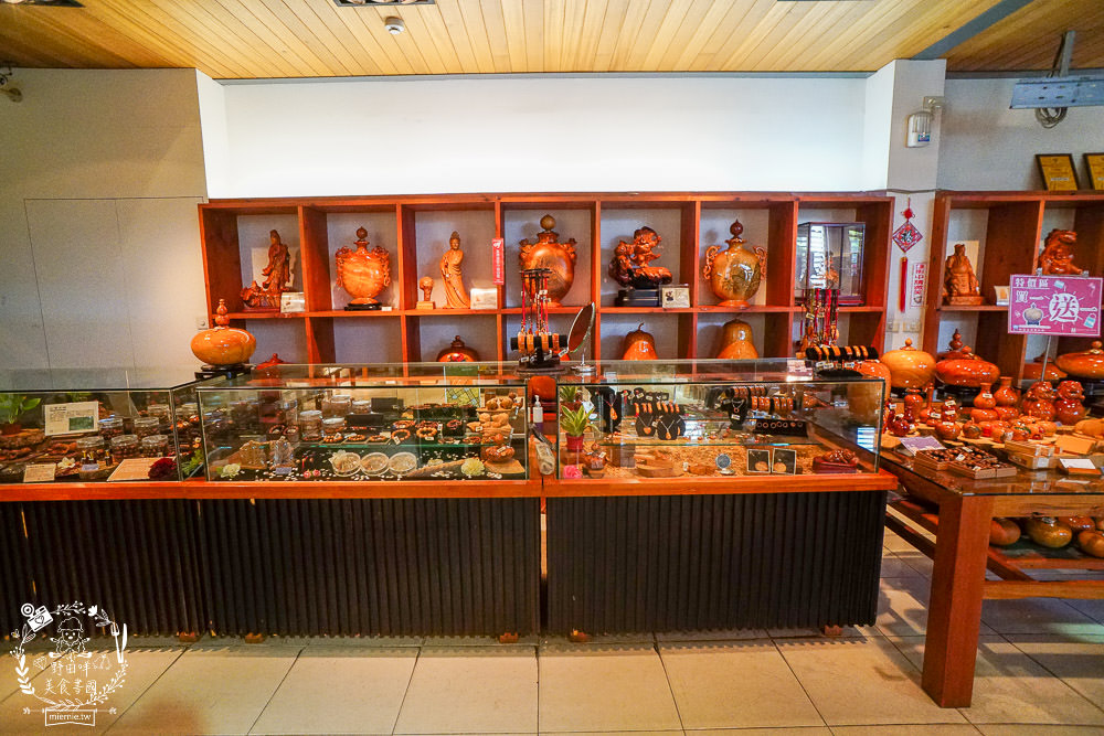 嘉義景點推薦[希諾奇台灣檜木博物館]免費欣賞壯觀的雕刻藝術作品!