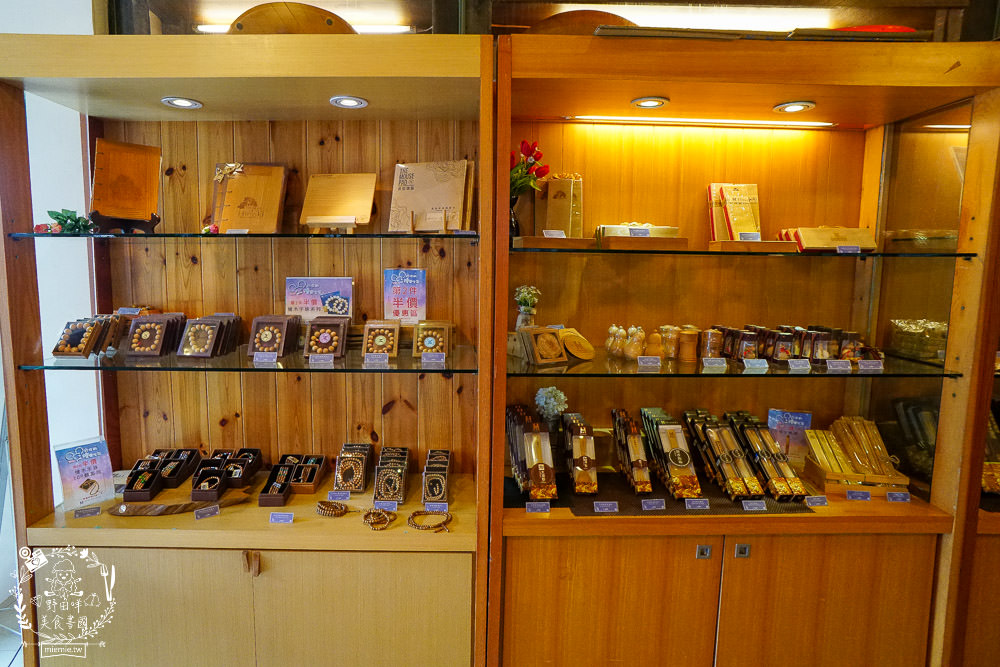 嘉義景點推薦[希諾奇台灣檜木博物館]免費欣賞壯觀的雕刻藝術作品!