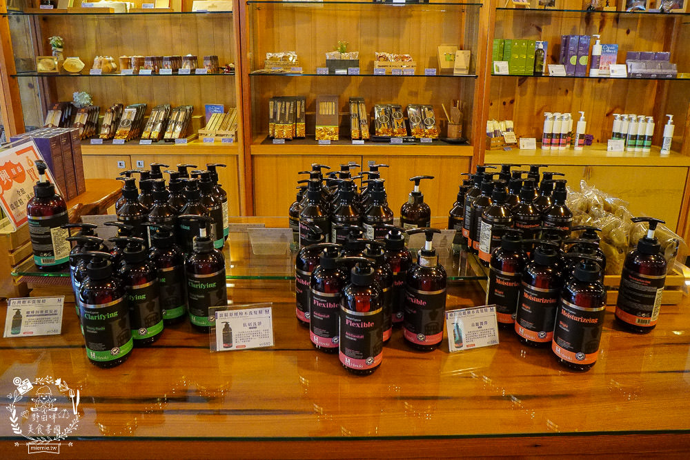 嘉義景點推薦[希諾奇台灣檜木博物館]免費欣賞壯觀的雕刻藝術作品!