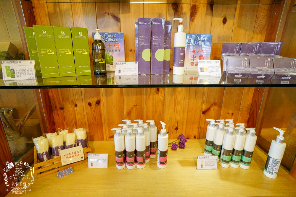 嘉義景點推薦[希諾奇台灣檜木博物館]免費欣賞壯觀的雕刻藝術作品!