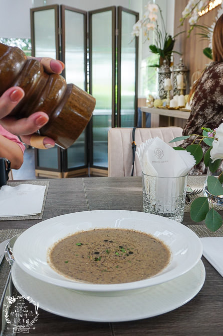 高雄[帕蒂森Photic Zone]超夢幻網美秘境X森林系玻璃屋X精緻餐點好吃好拍