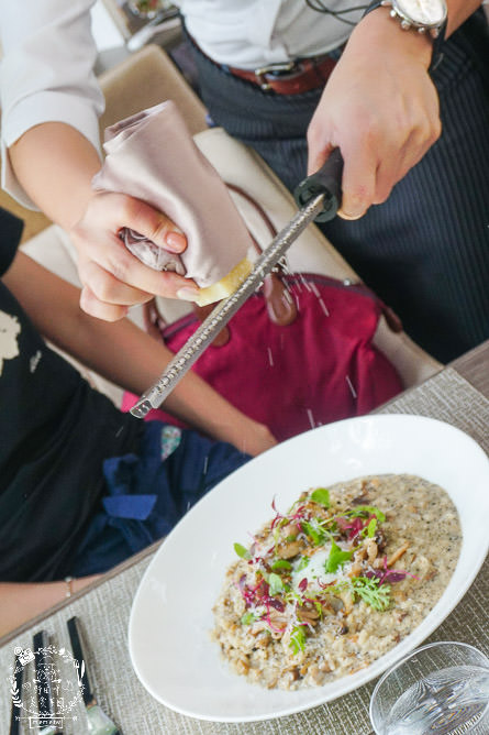 高雄[帕蒂森Photic Zone]超夢幻網美秘境X森林系玻璃屋X精緻餐點好吃好拍