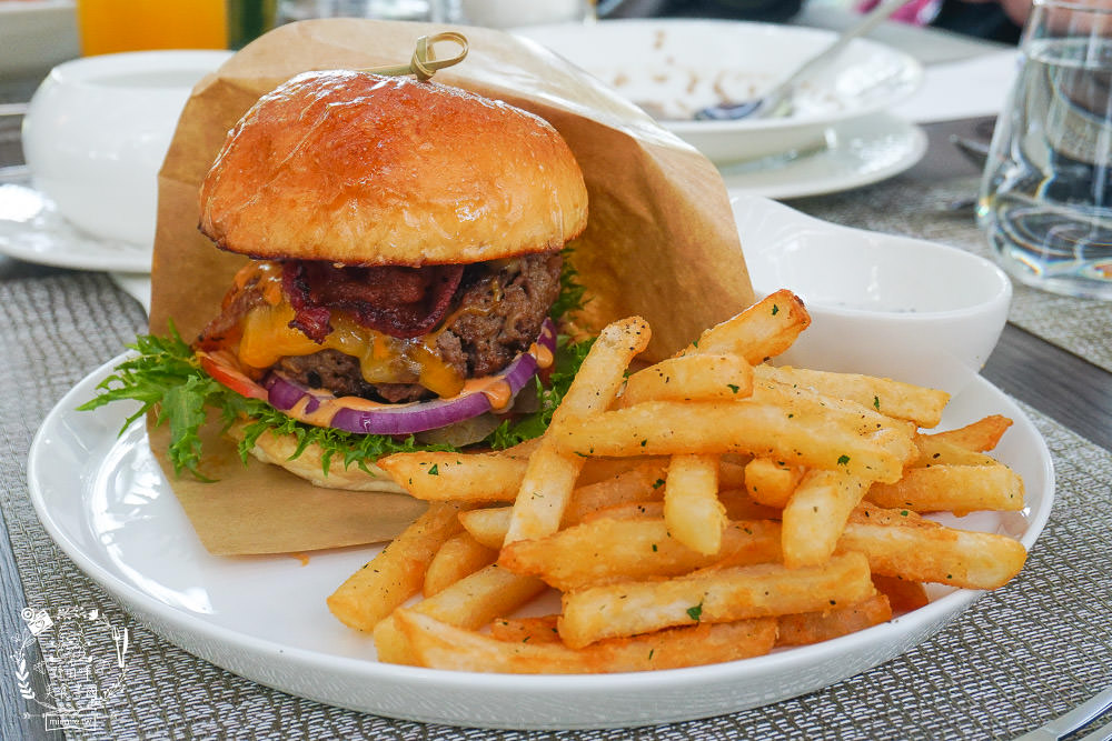 高雄[帕蒂森Photic Zone]超夢幻網美秘境X森林系玻璃屋X精緻餐點好吃好拍