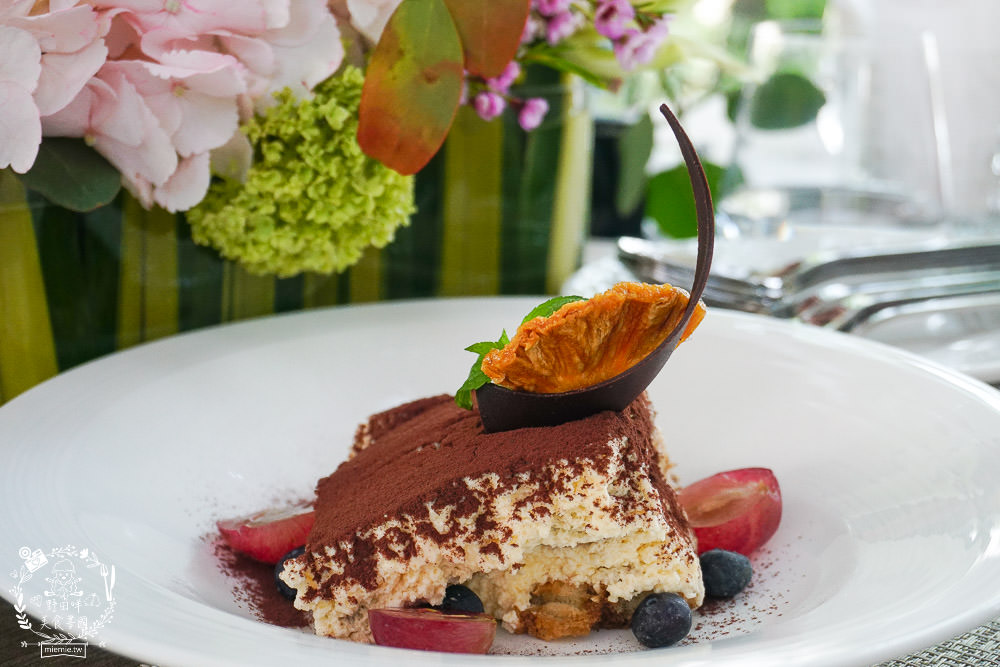 高雄[帕蒂森Photic Zone]超夢幻網美秘境X森林系玻璃屋X精緻餐點好吃好拍