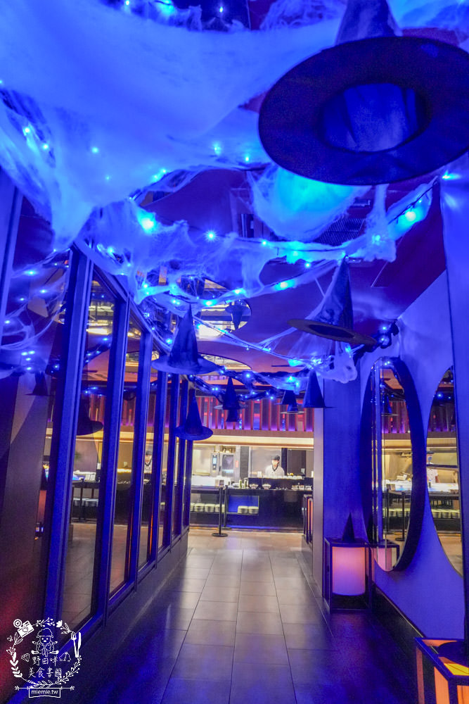 帕里巴黎自助餐吃到飽|破百種選項海鮮肉品甜點飲料無限吃到飽!居然還有松葉蟹吃到飽?！