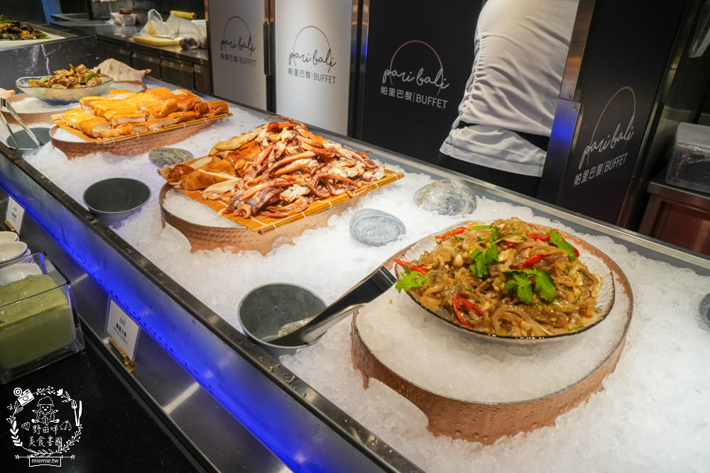 帕里巴黎自助餐吃到飽|破百種選項海鮮肉品甜點飲料無限吃到飽!居然還有松葉蟹吃到飽?！