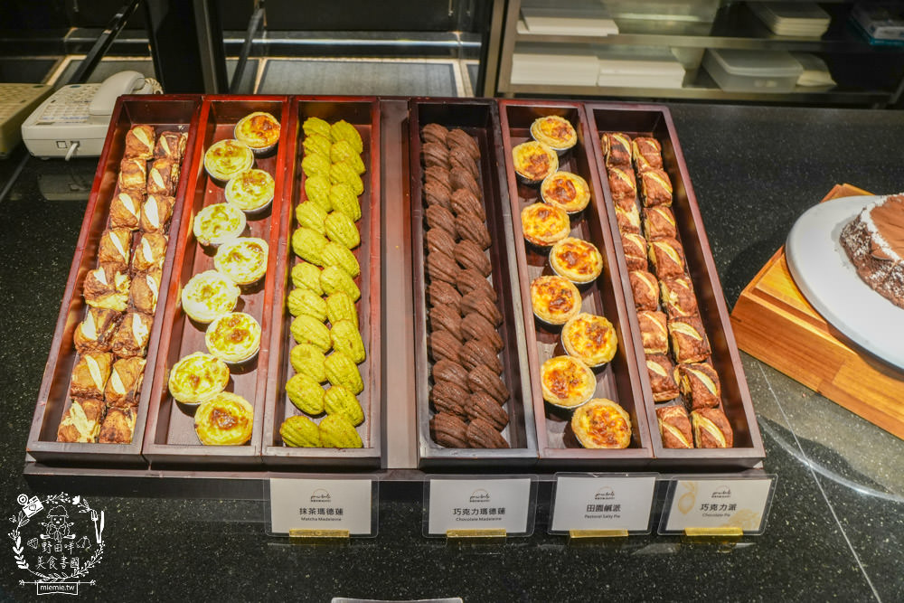 帕里巴黎自助餐吃到飽|破百種選項海鮮肉品甜點飲料無限吃到飽!居然還有松葉蟹吃到飽?！