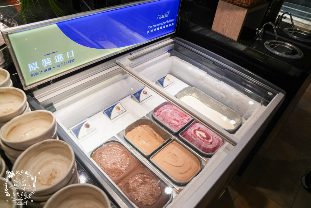 帕里巴黎自助餐吃到飽|破百種選項海鮮肉品甜點飲料無限吃到飽!居然還有松葉蟹吃到飽?！