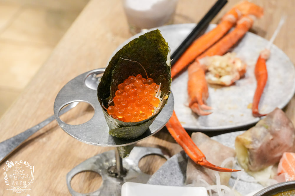 帕里巴黎自助餐吃到飽|破百種選項海鮮肉品甜點飲料無限吃到飽!居然還有松葉蟹吃到飽?！