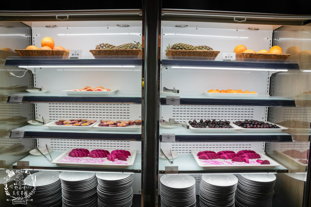 帕里巴黎自助餐吃到飽|破百種選項海鮮肉品甜點飲料無限吃到飽!居然還有松葉蟹吃到飽?！