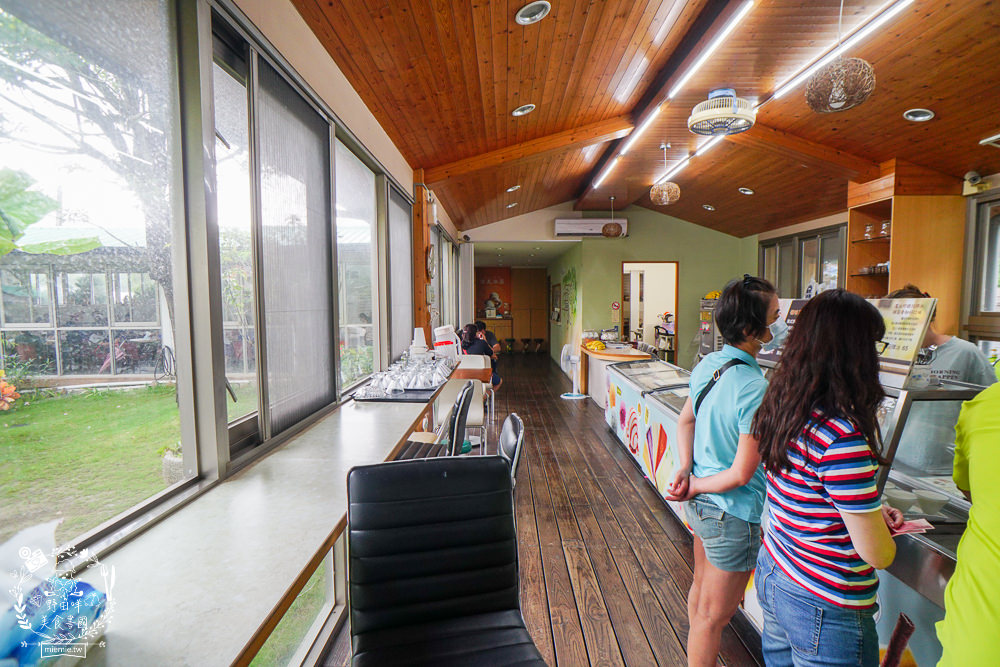 高雄[常美冰店魔法阿嬤的新家]隱藏在美濃別墅莊園的懷舊冰店!招牌冰跟香蕉冰在地人激推!
