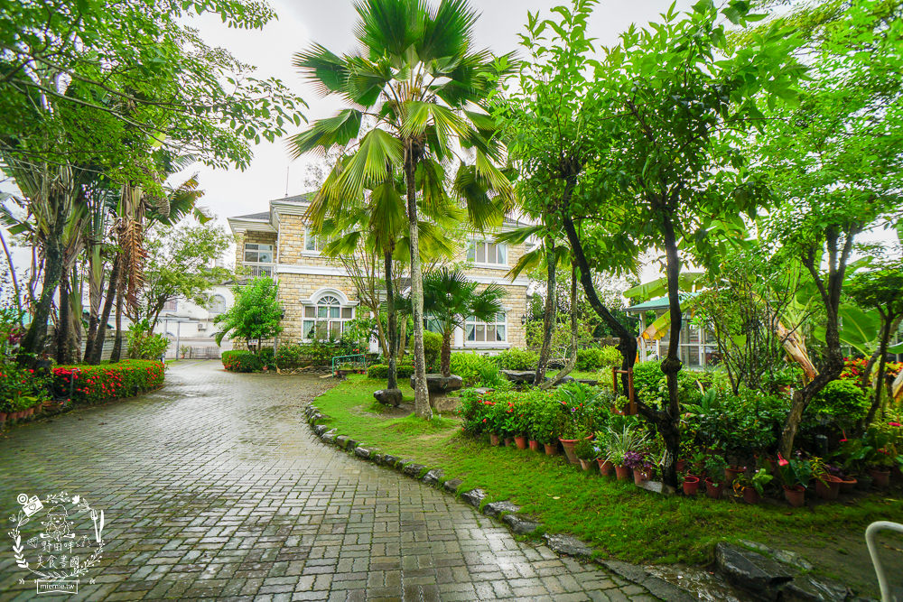 高雄[常美冰店魔法阿嬤的新家]隱藏在美濃別墅莊園的懷舊冰店!招牌冰跟香蕉冰在地人激推!