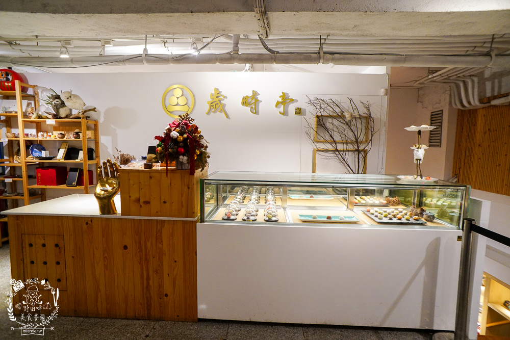 平凡五金行|高雄頂級進口肉品火鍋超市!空運活海鮮與日本和菓子!二樓有免費湯底與內用坐位! - 第39張圖 平凡五金行|高雄頂級進口肉品火鍋超市!空運活海鮮與日本和菓子!二樓有免費湯底與內用坐位!