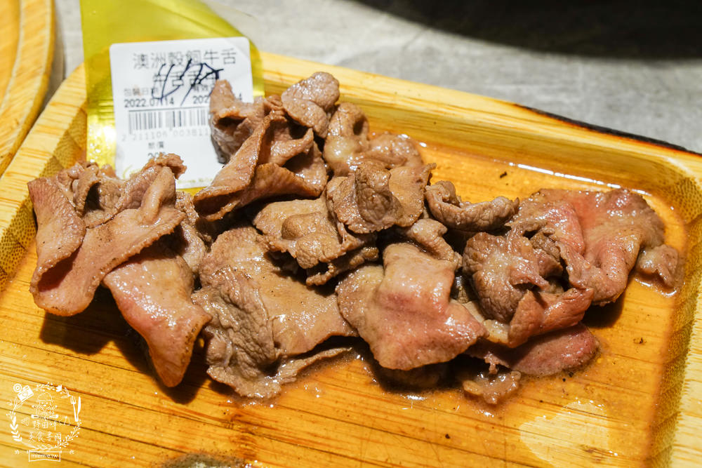 平凡五金行|高雄頂級進口肉品火鍋超市!空運活海鮮與日本和菓子!二樓有免費湯底與內用坐位! - 第57張圖 平凡五金行|高雄頂級進口肉品火鍋超市!空運活海鮮與日本和菓子!二樓有免費湯底與內用坐位!