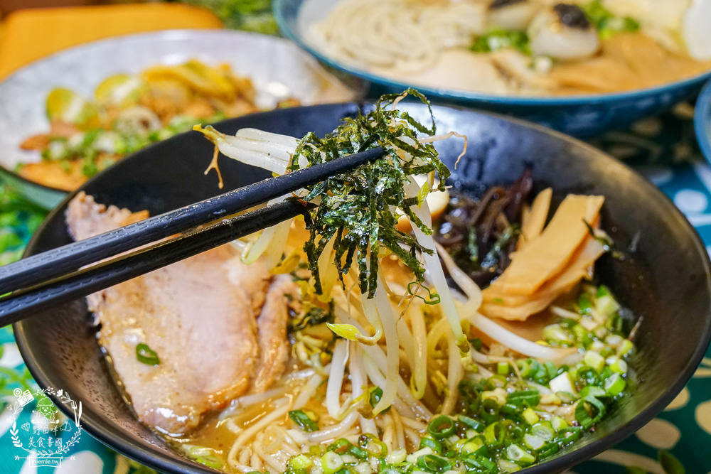 幸花雞白湯拉麵|高雄隱藏版深夜食堂!超銷魂的新品拉麵讓海鮮控超暴動?還有超多平價拉麵選擇!