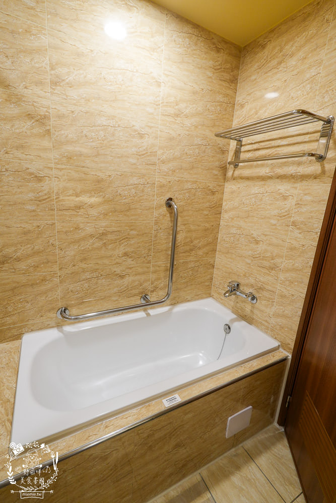 花蓮飯店推薦[康橋商旅花蓮站前館]一泊三食吃到飽的高CP值飯店!花蓮火車站附近飯店推薦!