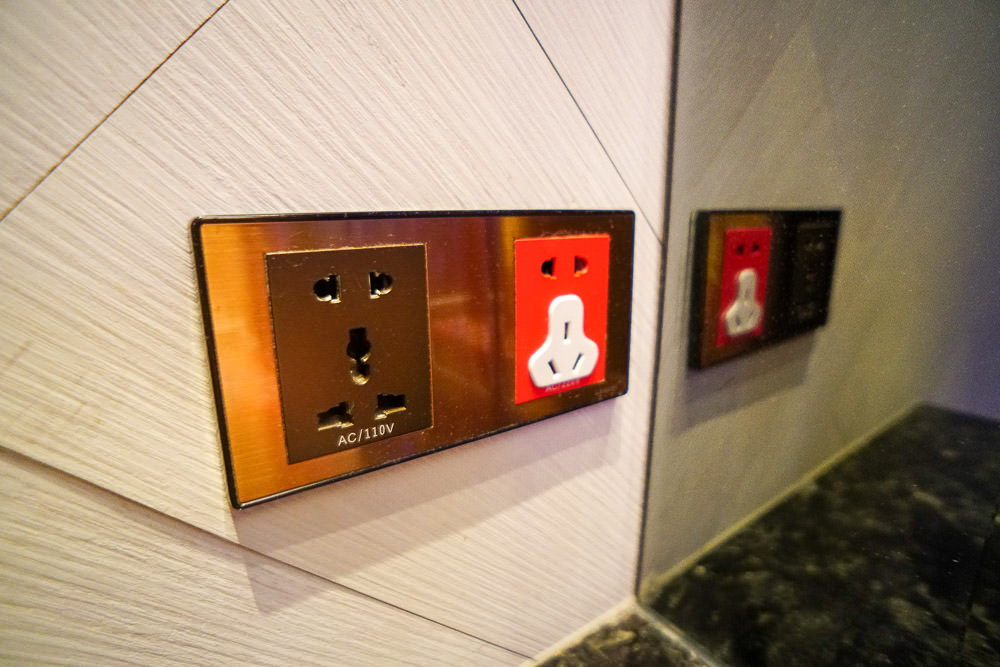 高雄御宿汽車旅館鳳山館|超人氣住宿|每逢假日一房難求