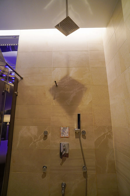 高雄御宿汽車旅館鳳山館|超人氣住宿|每逢假日一房難求