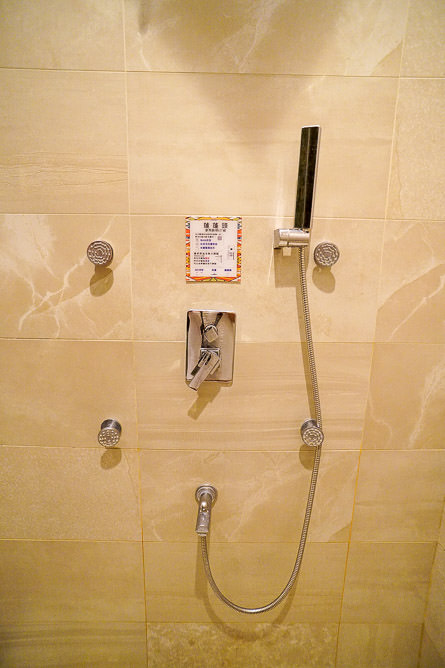 高雄御宿汽車旅館鳳山館|超人氣住宿|每逢假日一房難求