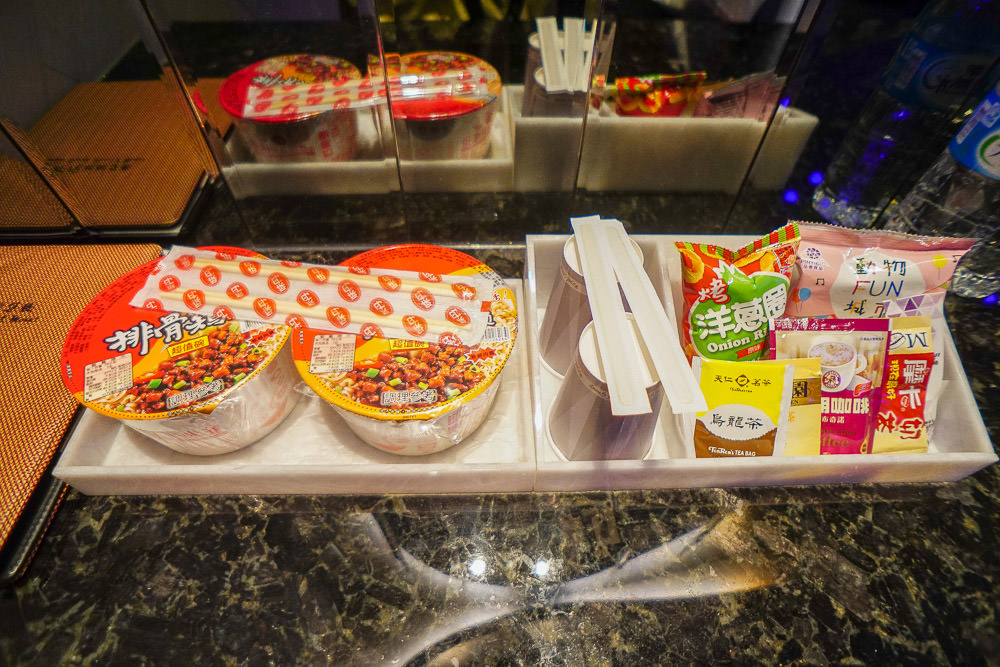 高雄御宿汽車旅館鳳山館|超人氣住宿|每逢假日一房難求