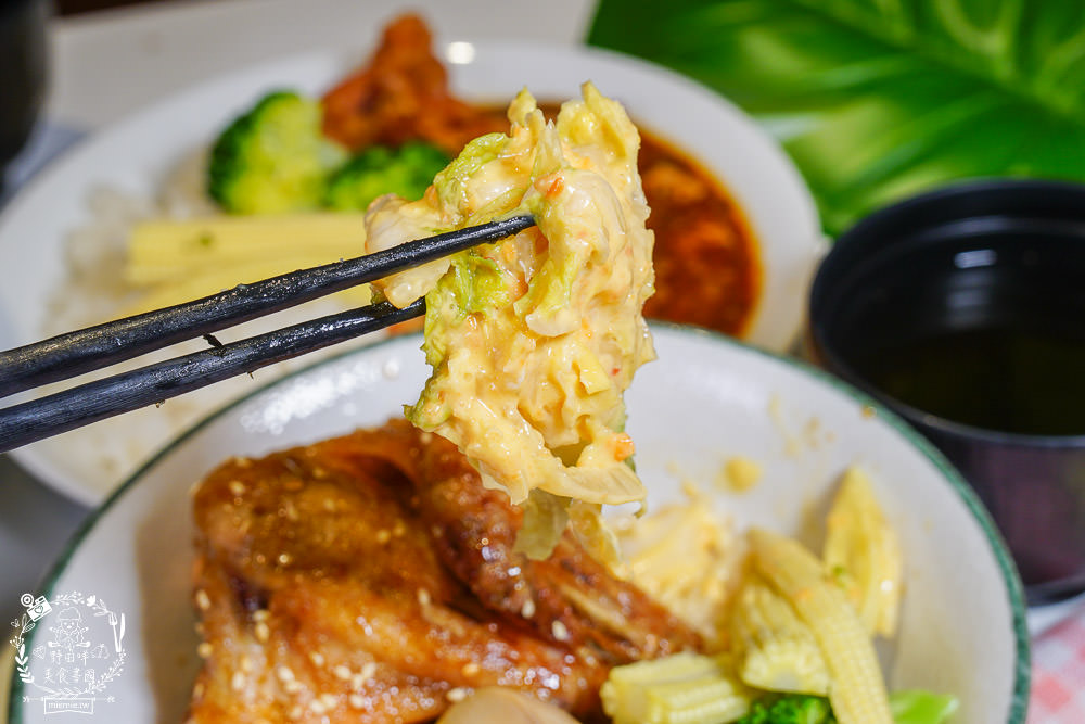 高雄[悅食堂]文山特區用料實在的日式料理!不惜成本採用溫體豬雞肉品嘗起來超安心!!