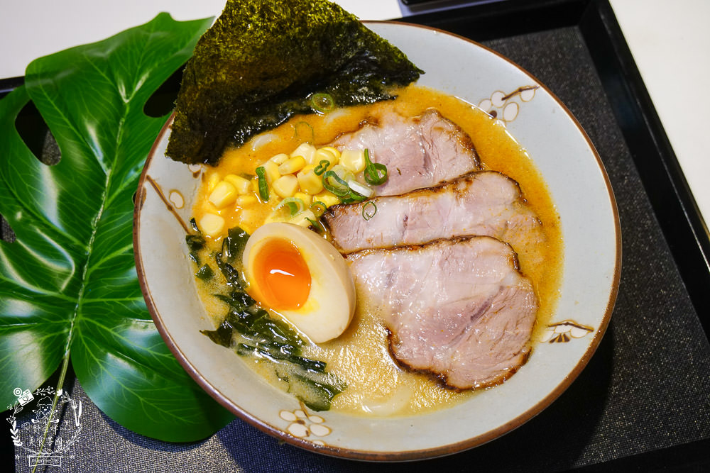 高雄[悅食堂]文山特區用料實在的日式料理!不惜成本採用溫體豬雞肉品嘗起來超安心!!