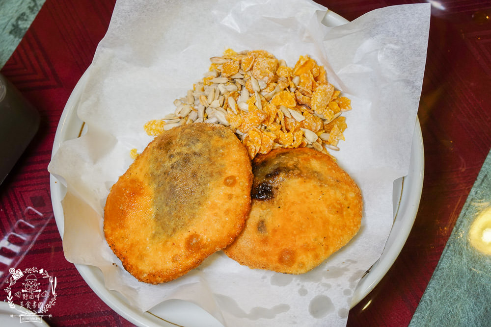 情韓式餐廳|高雄韓式料理399元吃到飽居然有超肥美螃蟹跟韓式滷豬腳?韓國人超愛的銷魂醬醃螃蟹不預定吃不到?