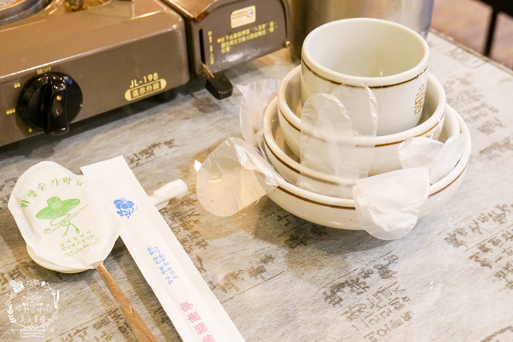 情韓式餐廳|高雄韓式料理399元吃到飽居然有超肥美螃蟹跟韓式滷豬腳?韓國人超愛的銷魂醬醃螃蟹不預定吃不到?