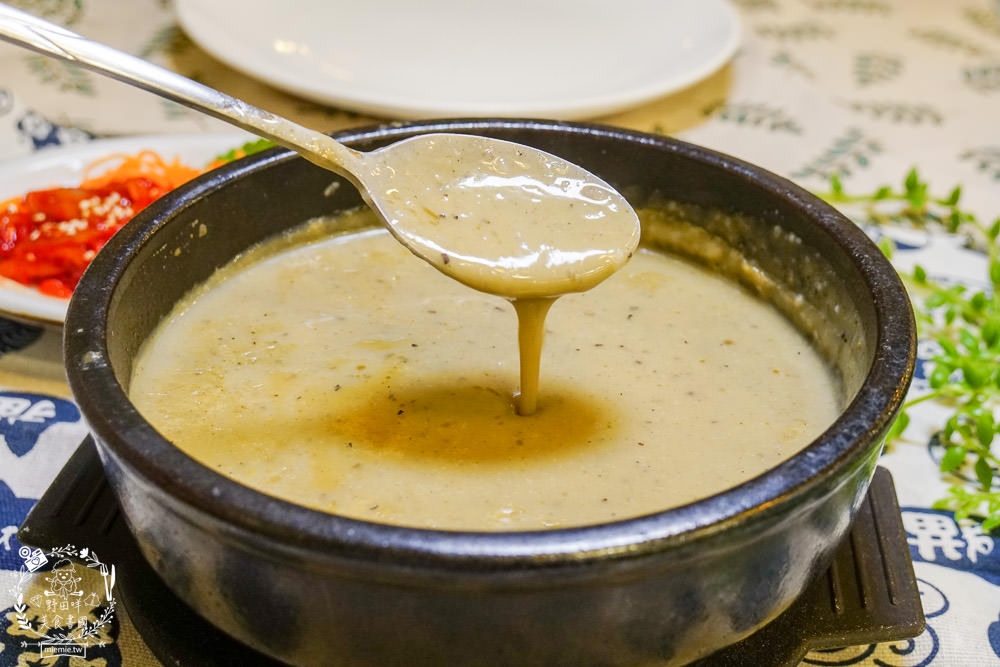 情韓式餐廳|高雄韓式料理399元吃到飽居然有超肥美螃蟹跟韓式滷豬腳?韓國人超愛的銷魂醬醃螃蟹不預定吃不到?