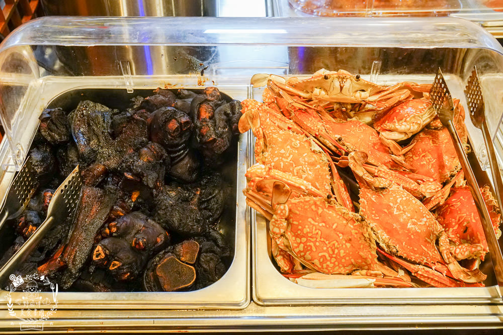 情韓式餐廳|高雄韓式料理399元吃到飽居然有超肥美螃蟹跟韓式滷豬腳?韓國人超愛的銷魂醬醃螃蟹不預定吃不到?