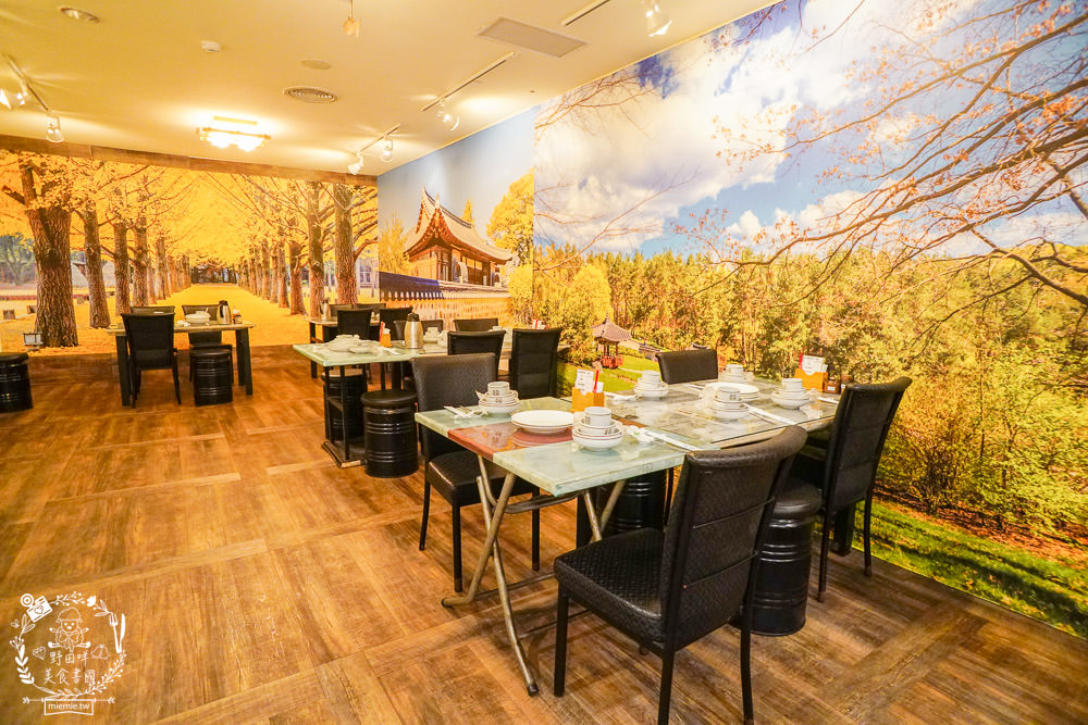 情韓式餐廳|高雄韓式料理399元吃到飽居然有超肥美螃蟹跟韓式滷豬腳?韓國人超愛的銷魂醬醃螃蟹不預定吃不到?