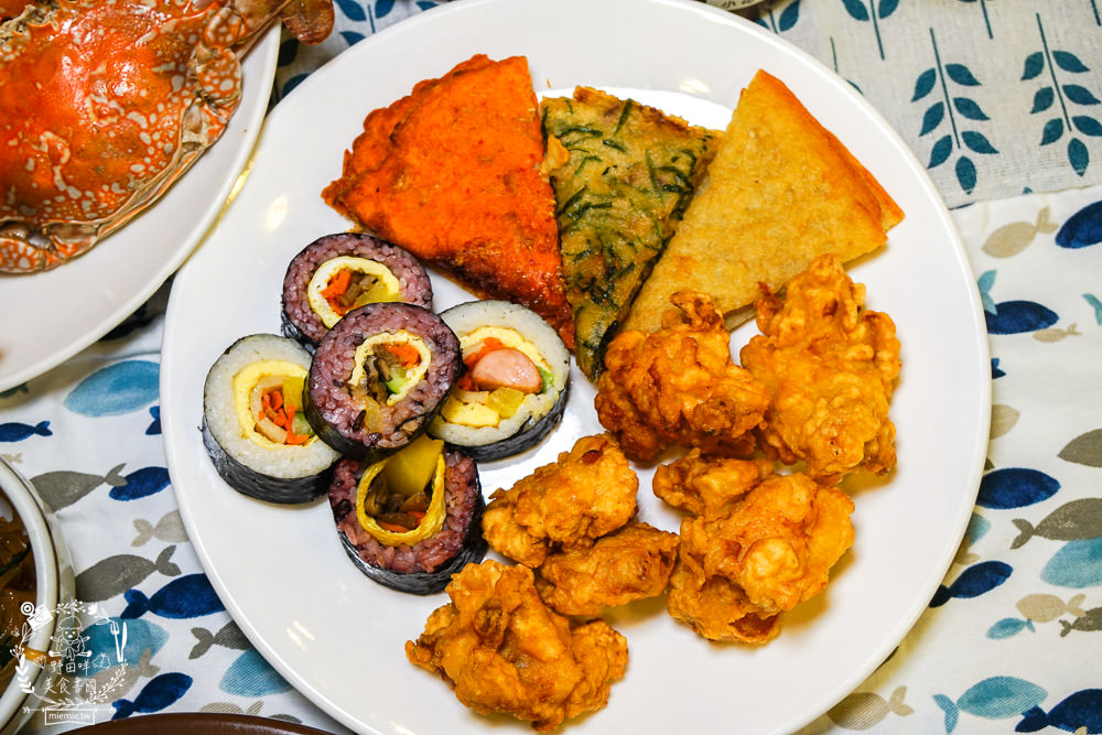 情韓式餐廳|高雄韓式料理399元吃到飽居然有超肥美螃蟹跟韓式滷豬腳?韓國人超愛的銷魂醬醃螃蟹不預定吃不到?