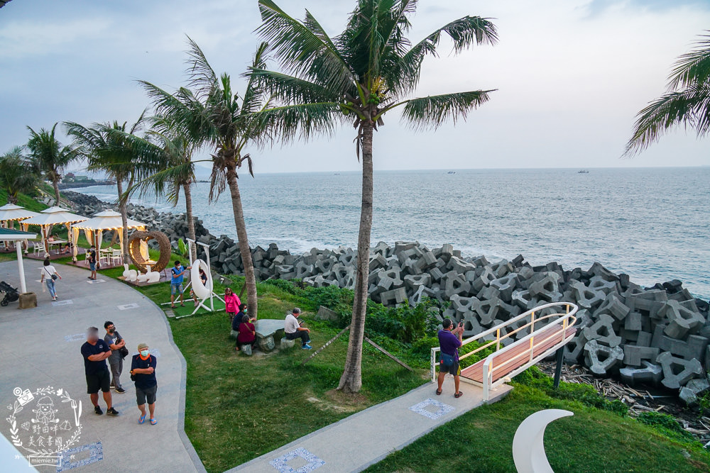 愛琴海岸海景渡假農場|高雄超浪漫的海景咖啡廳!一望無際的碧海藍天與超好拍攝的夢幻藝術裝置! - 第45張圖 愛琴海岸海景渡假農場|高雄超浪漫的海景咖啡廳!一望無際的碧海藍天與超好拍攝的夢幻藝術裝置!