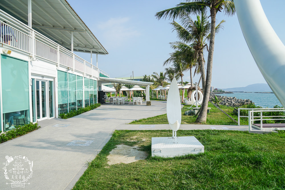 愛琴海岸海景渡假農場|高雄超浪漫的海景咖啡廳!一望無際的碧海藍天與超好拍攝的夢幻藝術裝置! - 第8張圖 愛琴海岸海景渡假農場|高雄超浪漫的海景咖啡廳!一望無際的碧海藍天與超好拍攝的夢幻藝術裝置!
