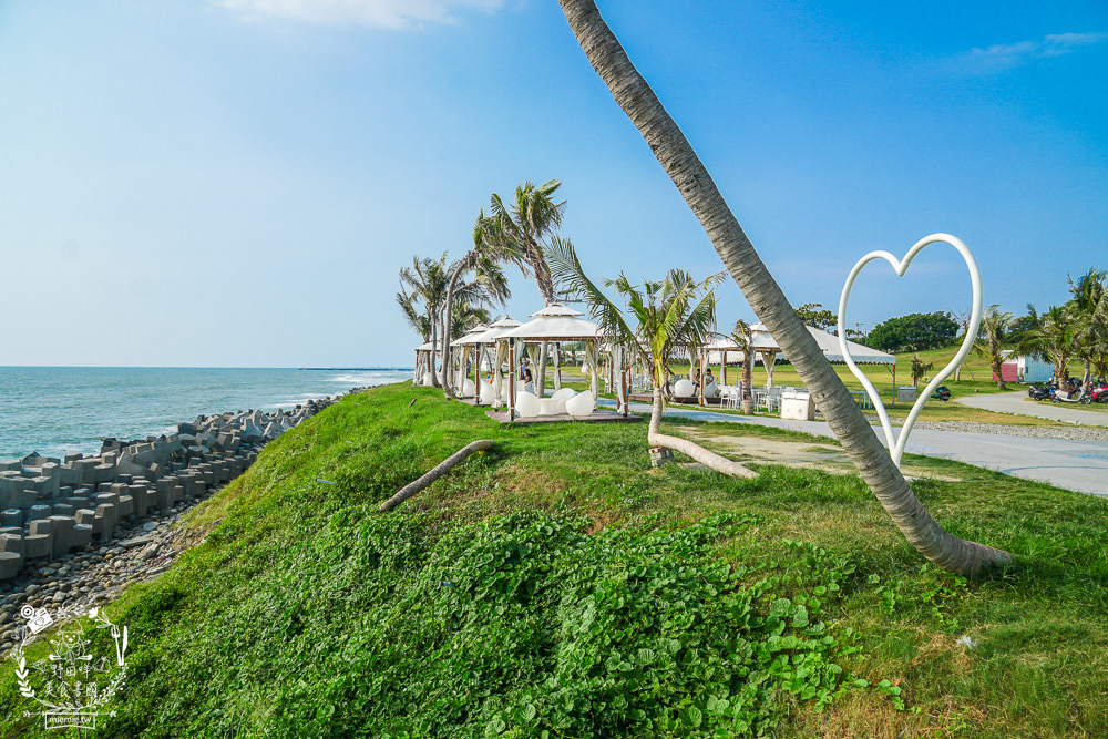 愛琴海岸海景渡假農場|高雄超浪漫的海景咖啡廳!一望無際的碧海藍天與超好拍攝的夢幻藝術裝置! - 第27張圖 愛琴海岸海景渡假農場|高雄超浪漫的海景咖啡廳!一望無際的碧海藍天與超好拍攝的夢幻藝術裝置!