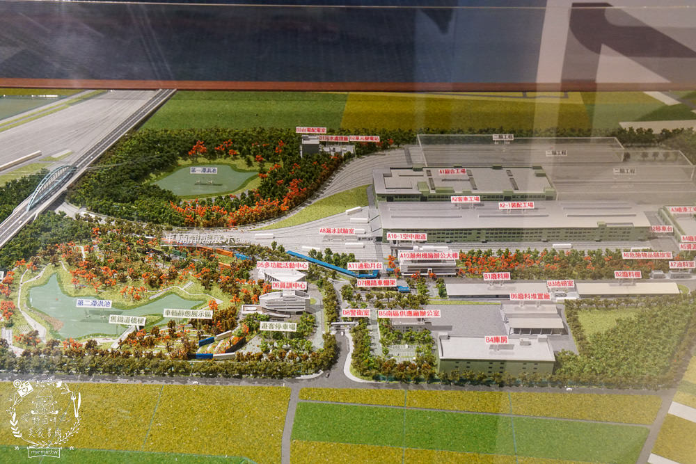 愛琴湖盼景觀咖啡餐廳|潮州鐵道園區內的夢幻景觀咖啡廳!超多兔兔花燈可以拍照打卡!