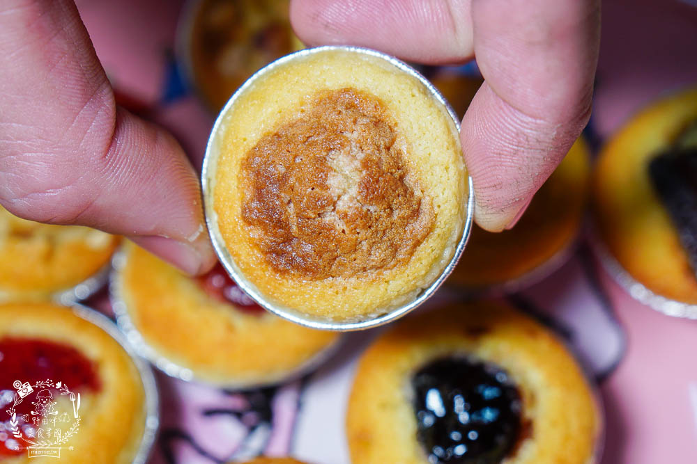 高雄[手作甜點&藍莓塔]隱藏在鳳山的銷魂一口塔!超多口味的甜點塔還有外送服務?也可以訂製成婚禮小點心