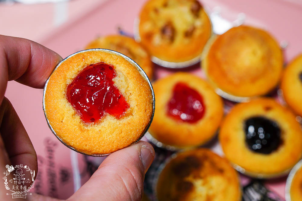 高雄[手作甜點&藍莓塔]隱藏在鳳山的銷魂一口塔!超多口味的甜點塔還有外送服務?也可以訂製成婚禮小點心