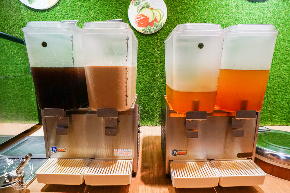 打爆豬韓式燒肉吃到飽|高雄CP值爆高的火烤兩吃到飽!最低309元可以吃到65以上選項?13種厚切肉片爽爽吃到飽! - 第24張圖 打爆豬韓式燒肉吃到飽|高雄CP值爆高的火烤兩吃到飽!最低309元可以吃到65以上選項?13種厚切肉片爽爽吃到飽!