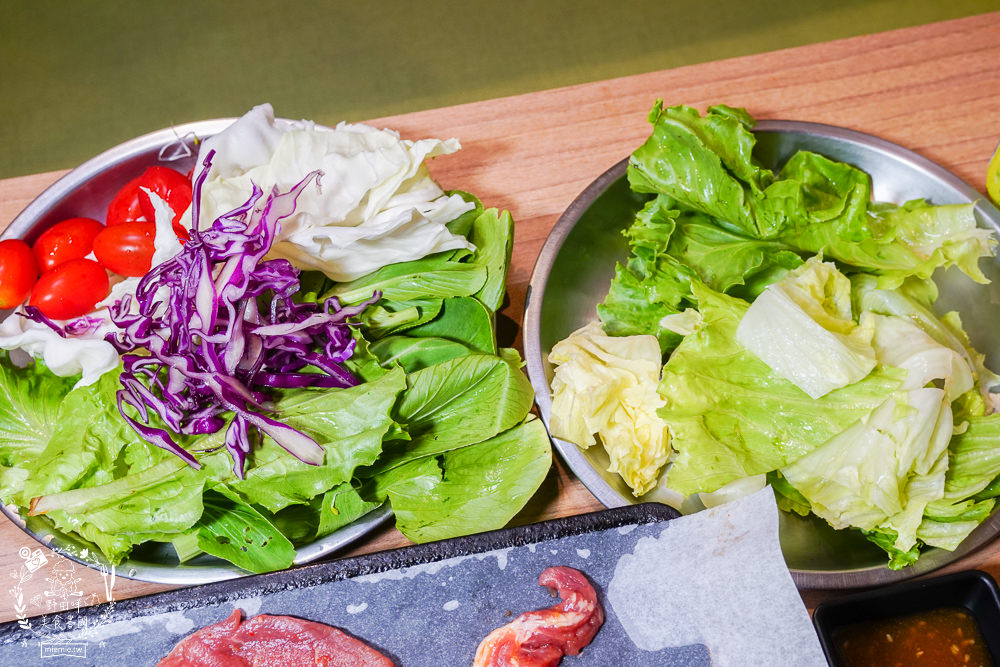 打爆豬韓式燒肉吃到飽|高雄CP值爆高的火烤兩吃到飽!最低309元可以吃到65以上選項?13種厚切肉片爽爽吃到飽! - 第33張圖 打爆豬韓式燒肉吃到飽|高雄CP值爆高的火烤兩吃到飽!最低309元可以吃到65以上選項?13種厚切肉片爽爽吃到飽!