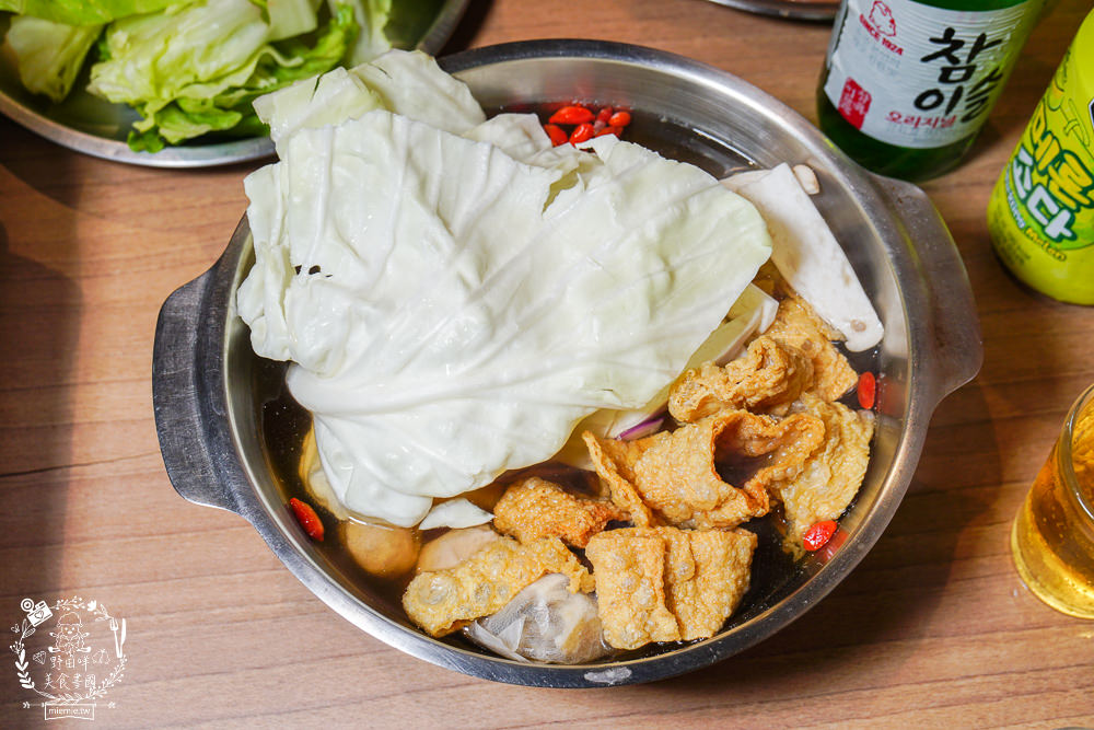 打爆豬韓式燒肉吃到飽|高雄CP值爆高的火烤兩吃到飽!最低309元可以吃到65以上選項?13種厚切肉片爽爽吃到飽! - 第47張圖 打爆豬韓式燒肉吃到飽|高雄CP值爆高的火烤兩吃到飽!最低309元可以吃到65以上選項?13種厚切肉片爽爽吃到飽!