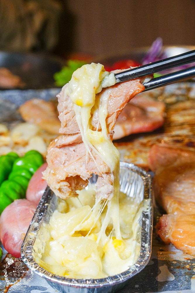 打爆豬韓式燒肉吃到飽|高雄CP值爆高的火烤兩吃到飽!最低309元可以吃到65以上選項?13種厚切肉片爽爽吃到飽! - 第39張圖 打爆豬韓式燒肉吃到飽|高雄CP值爆高的火烤兩吃到飽!最低309元可以吃到65以上選項?13種厚切肉片爽爽吃到飽!