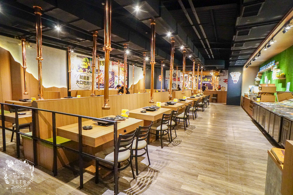 打爆豬韓式燒肉吃到飽|高雄CP值爆高的火烤兩吃到飽!最低309元可以吃到65以上選項?13種厚切肉片爽爽吃到飽! - 第6張圖 打爆豬韓式燒肉吃到飽|高雄CP值爆高的火烤兩吃到飽!最低309元可以吃到65以上選項?13種厚切肉片爽爽吃到飽!