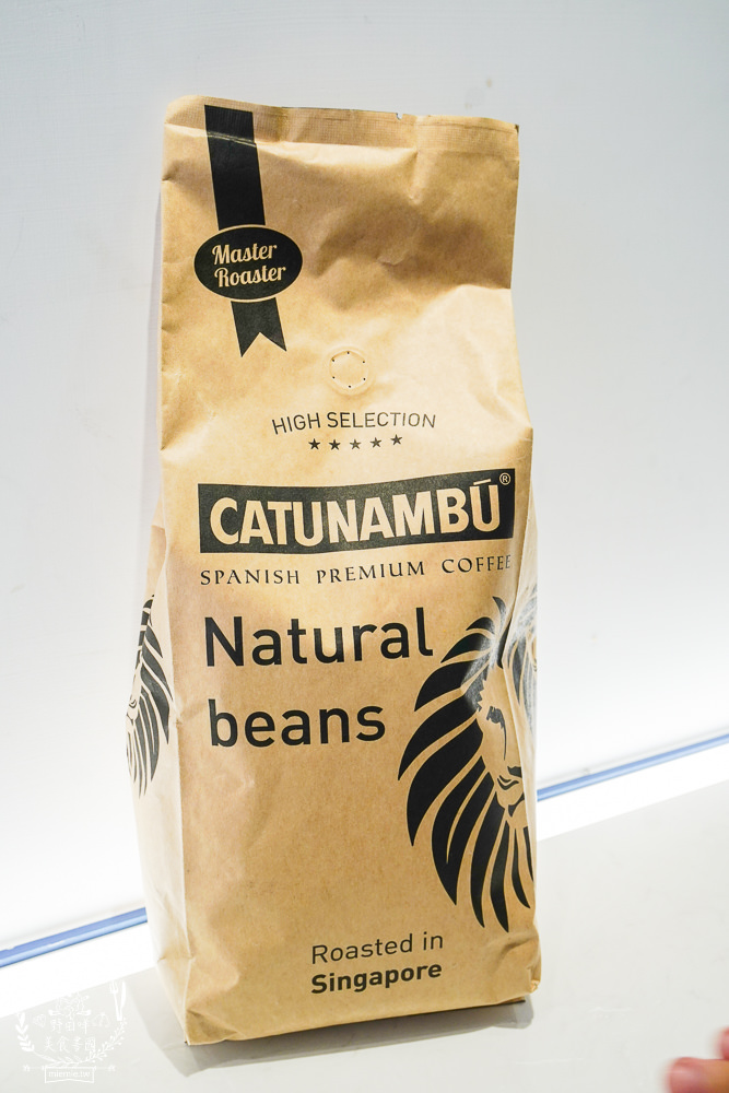 高雄[敖茶手作茶飲崇德店]傳統飲品也能潮出新風味的飲料店!顛覆大眾想像的梅子創意飲品!