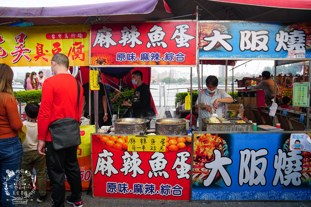高雄[2025蓮池潭新春年街/左營萬年季美食]上百美食百貨玩樂攤位!吃喝玩樂一整天!
