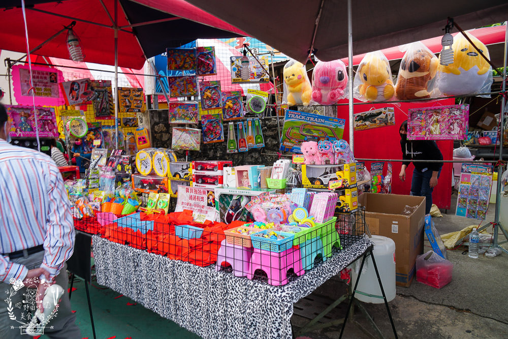 高雄[2025蓮池潭新春年街/左營萬年季美食]上百美食百貨玩樂攤位!吃喝玩樂一整天!