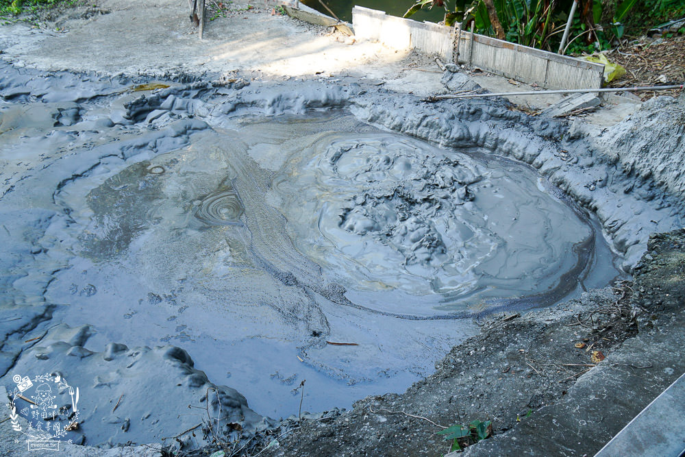 高雄烏山頂泥火山&新養女湖|台灣難得可貴的奇景!欣賞泥火山暴動樣貌?! - 第40張圖 高雄烏山頂泥火山&新養女湖|台灣難得可貴的奇景!欣賞泥火山暴動樣貌?!