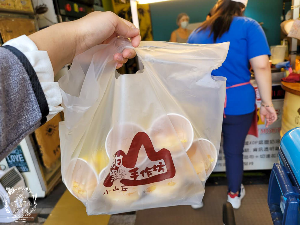 高雄梨大蛋中蛋!旗山老街超人氣必吃美食!香濃的雙重起司+紅麴酵素飼養雞蛋超銷魂!