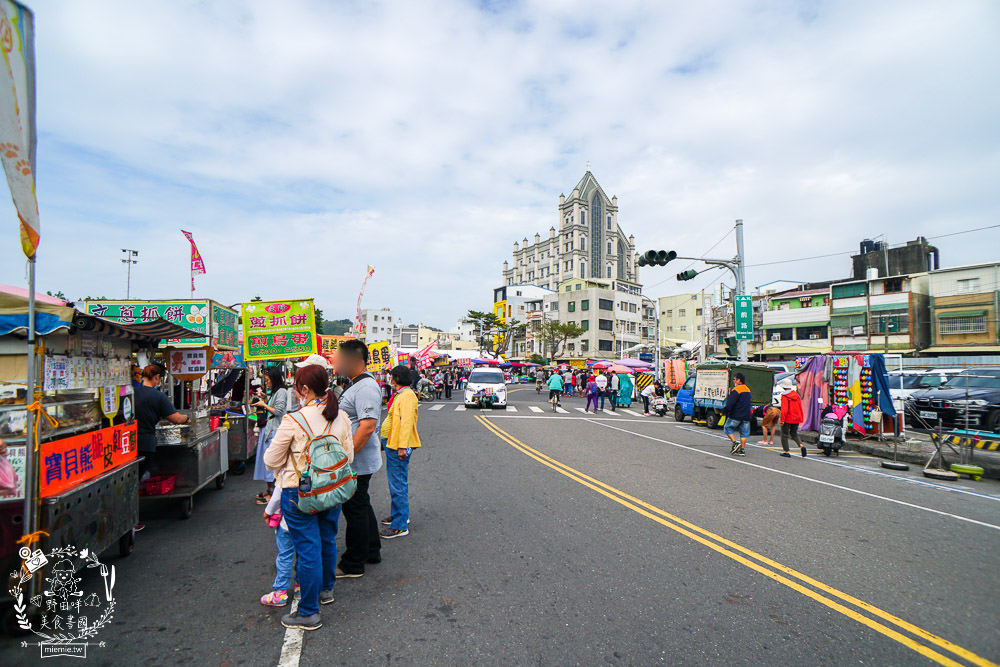 高雄旗津老街美食推薦!超人氣烤魷魚|超獨特泡菜蝦蛋|假日排隊的番薯椪|海產店多到滿出來RRRR~