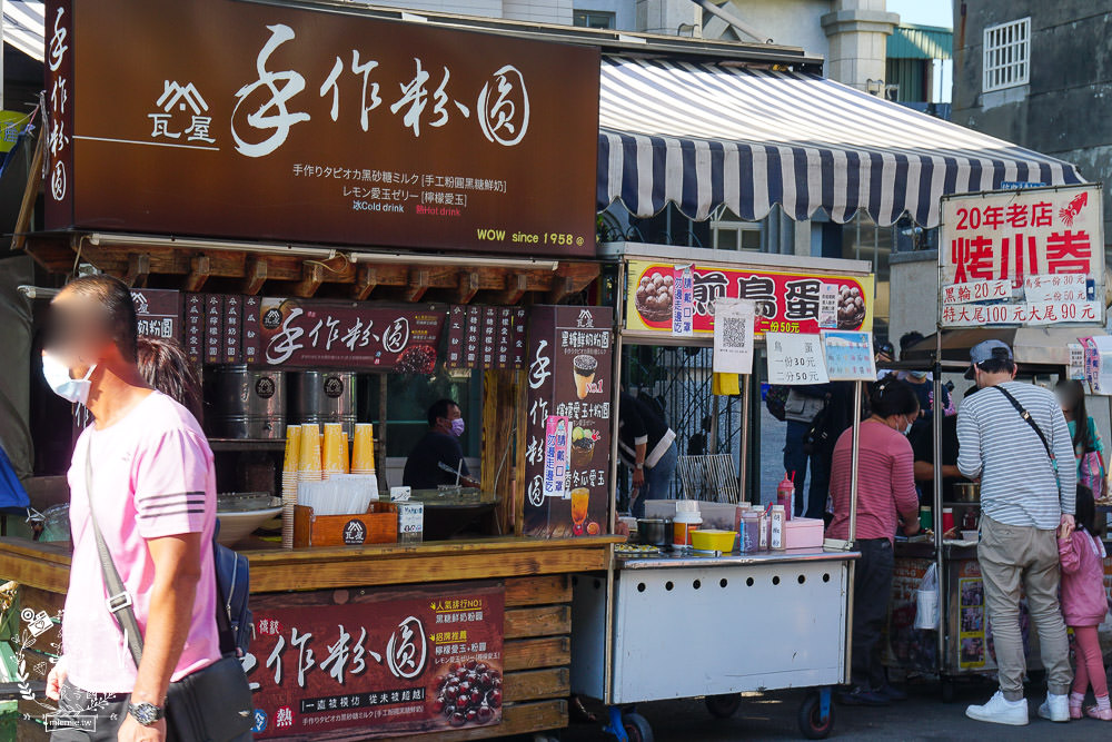 高雄旗津老街美食推薦!超人氣烤魷魚|超獨特泡菜蝦蛋|假日排隊的番薯椪|海產店多到滿出來RRRR~